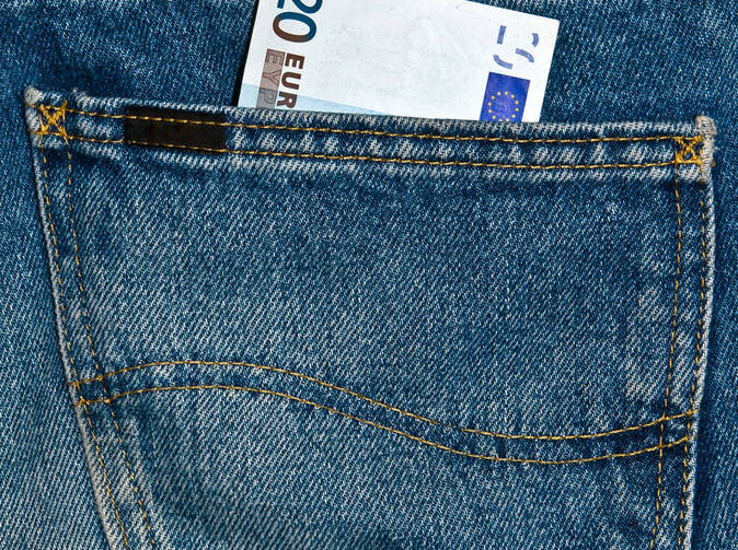 Dávka v nezamestnanosti v I. polroku 2019 medziročne vzrástla o 22 eur