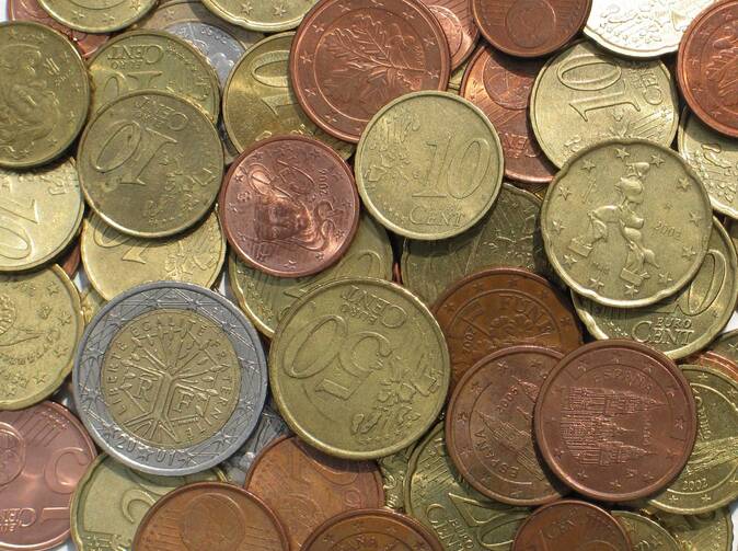 Minimálna mzda sa od januára zvýši na 405 eur
