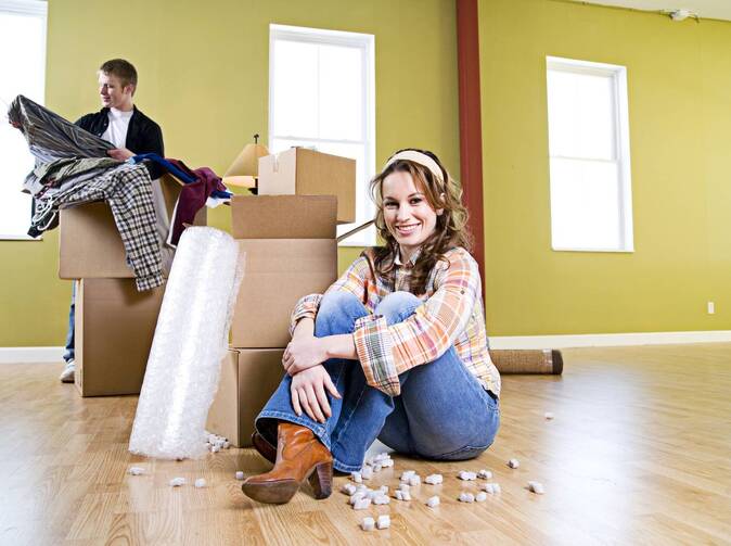 Muži sa poisťujú o niečo viac v porovnaní so ženami