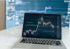 Rok 2026 – pripravte sa na nové globálne turbulencie. Toto sú prognózy Coface