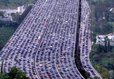 Čína má problém. Veľký počet obetí dopravných nehôd