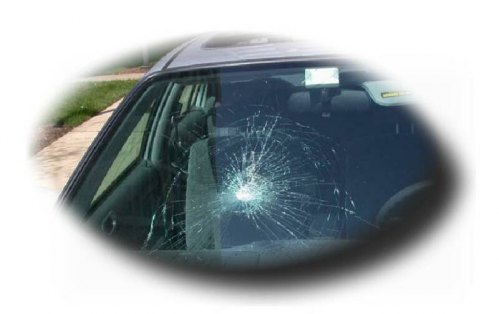 TÉMA: Poškodené čelné sklo. Ako to riešiť?