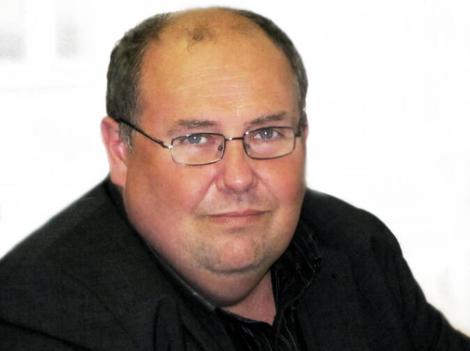 Chýba komplexné profesijné poistenie pre sprostredkovateľov