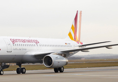 
			Zrútenie lietadla spoločnosti Germanwings, kryje Allianz Global Corporate & Specialty