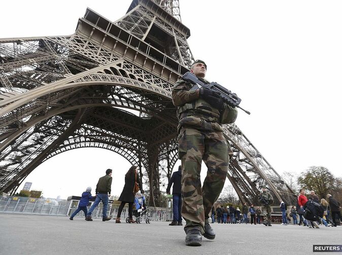 Terorizmus vo Francúzsku zabíjal. Svet je v šoku