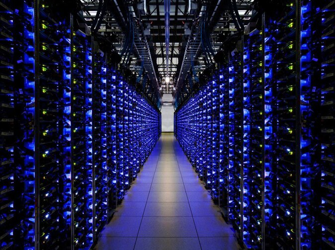 Japonské poisťovne nakupujú systémy s umelou inteligenciou