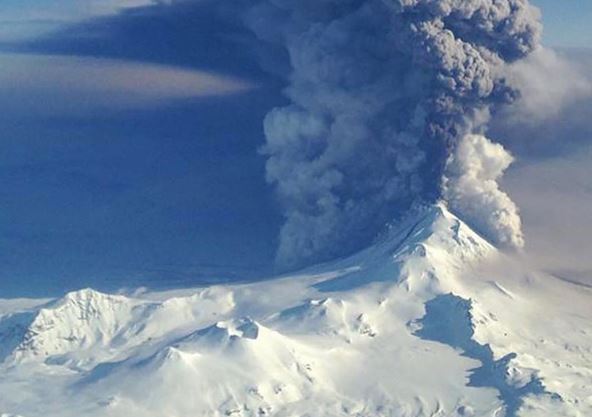 Tohtoročná zima si vyberala daň – aj na obecnom majetku