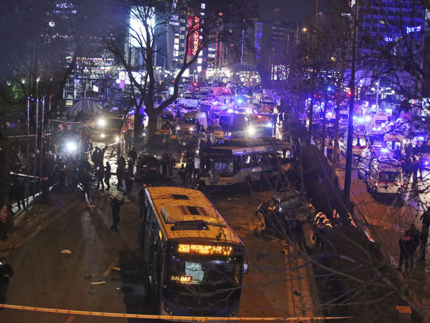 Ankarou otriasla explózia, zabila najmenej 32 ľudí