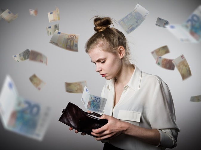 Tri návyky, ktoré vám v novom roku pomôžu sporiť