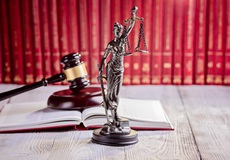 Podnikatelia sa musia každé dva týždne venovať zmenám v legislatíve