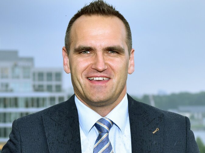 Vladimír Halás, Allianz - SP: „Poznáme štyri piliere, s ktorými bude každý maklér úspešný“