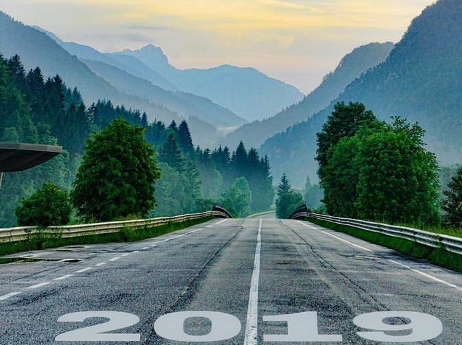 Silvester bez ujmy na aute. Ako riešiť prípadné nehody na aute?