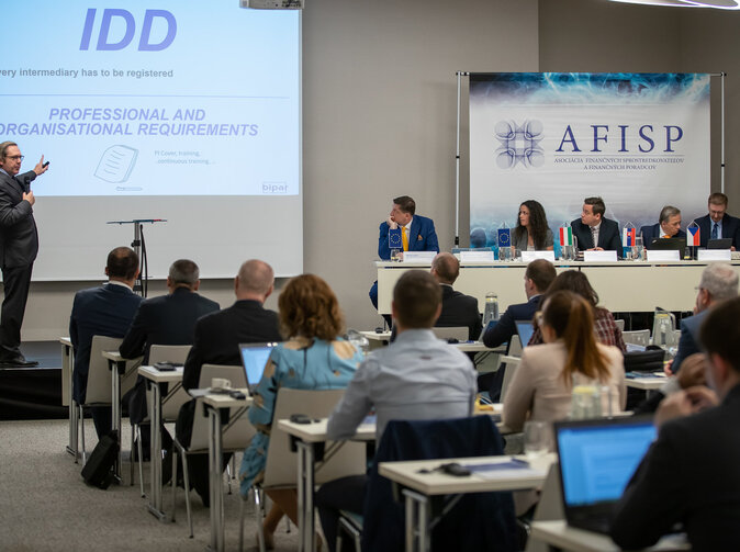 Európska smernica IDD zharmonizovala trh, ale výrazne zvýšila byrokraciu