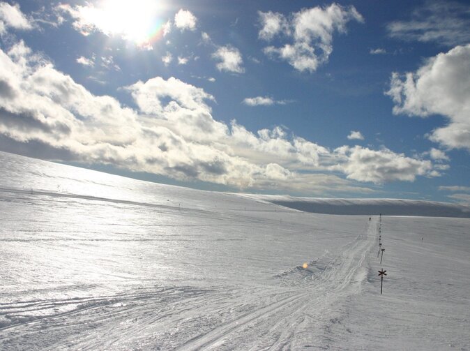 Chystáte sa lyžovať v Taliansku? Po novom roku budete potrebovať aj poistenie zodpovednosti