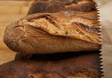 Cena cukru a pečiva rastie. V obchodoch si priplatíme aj za vajíčka