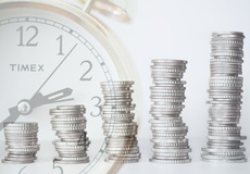 Rozdiel medzi vkladmi a investičným kontom môže byť výrazný. No časom bude iba kladný