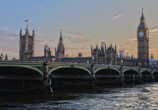 Čo môže poisťovníctvo očakávať od britskej premiérky?