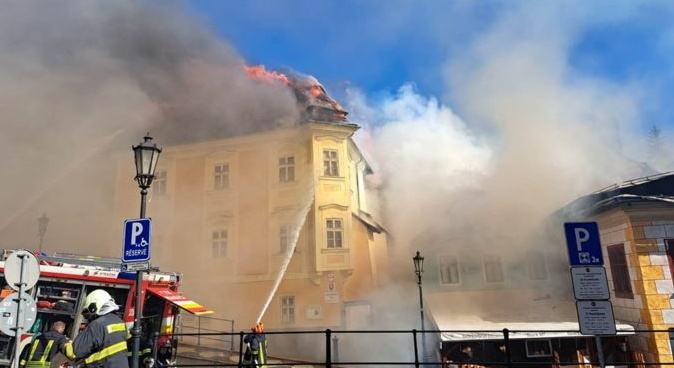 Požiar v Banskej Štiavnici: Prevádzkovateľ domu „Banka lásky” mal poistenie v UNIQA 