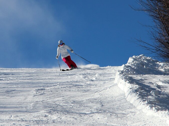 Lyžovačka môže vyjsť drahšie, než si myslíte. Základné poistenie nestačí