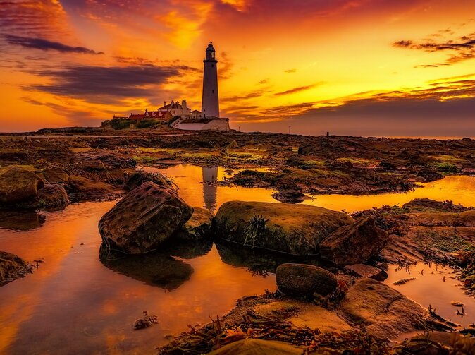 TOP 30 poisťovacích maklérov za rok 2024 v Česku podľa oPojištění.cz