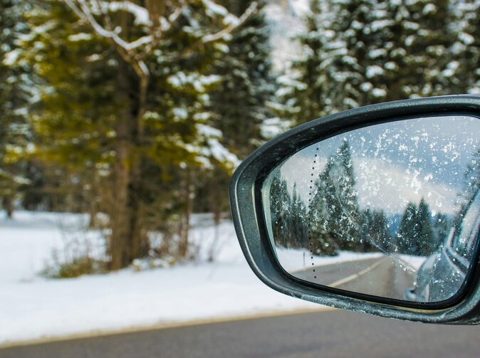 Počas jarných prázdnin v zahraničí sa oplatí rozumne využívať  karty   